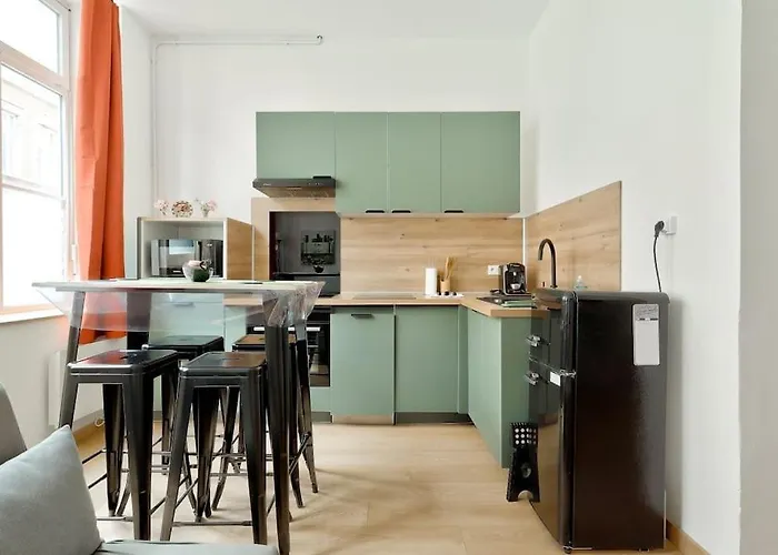 Modern 1br Flat In The Heart Of Apartmán *